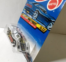 Load image into Gallery viewer, Hot Wheels Tony Hawk Skate Series Sol-Aire CX4 2000 Collector #042 - TulipStuff
