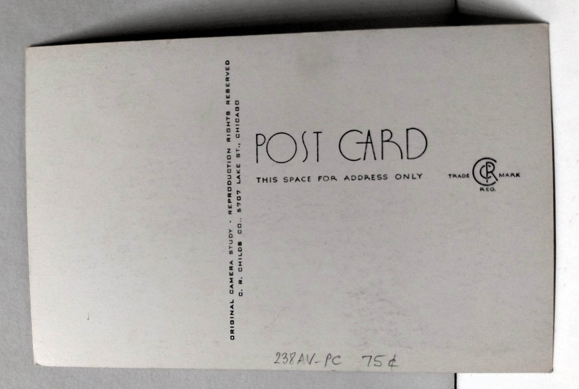 International House University of Chicago 1930's Postcard - TulipStuff