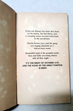 Load image into Gallery viewer, It&#39;s The Great Pumpkin Charlie Brown Peanuts First Printing 1968 - TulipStuff
