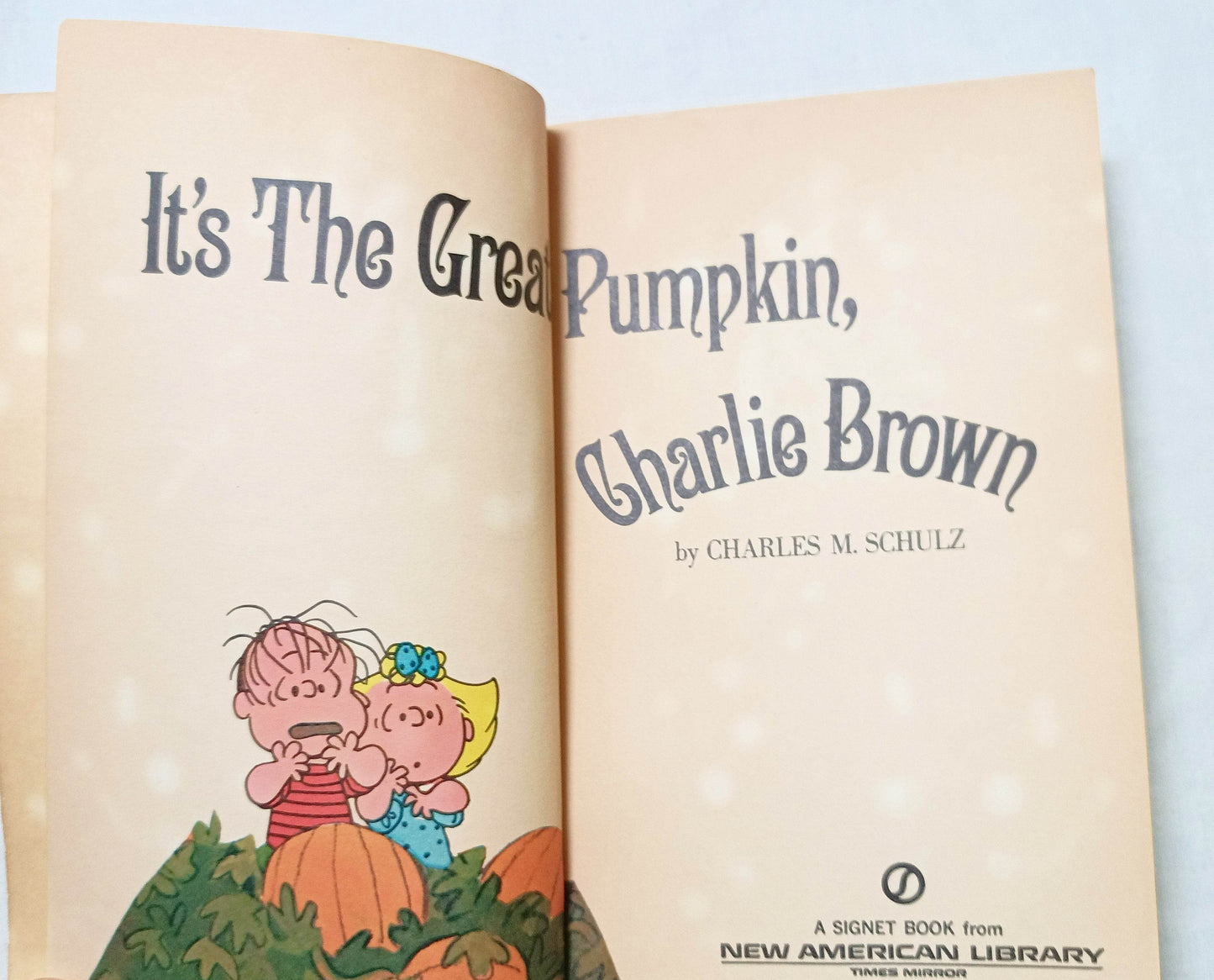 It's The Great Pumpkin Charlie Brown Peanuts First Printing 1968 - TulipStuff