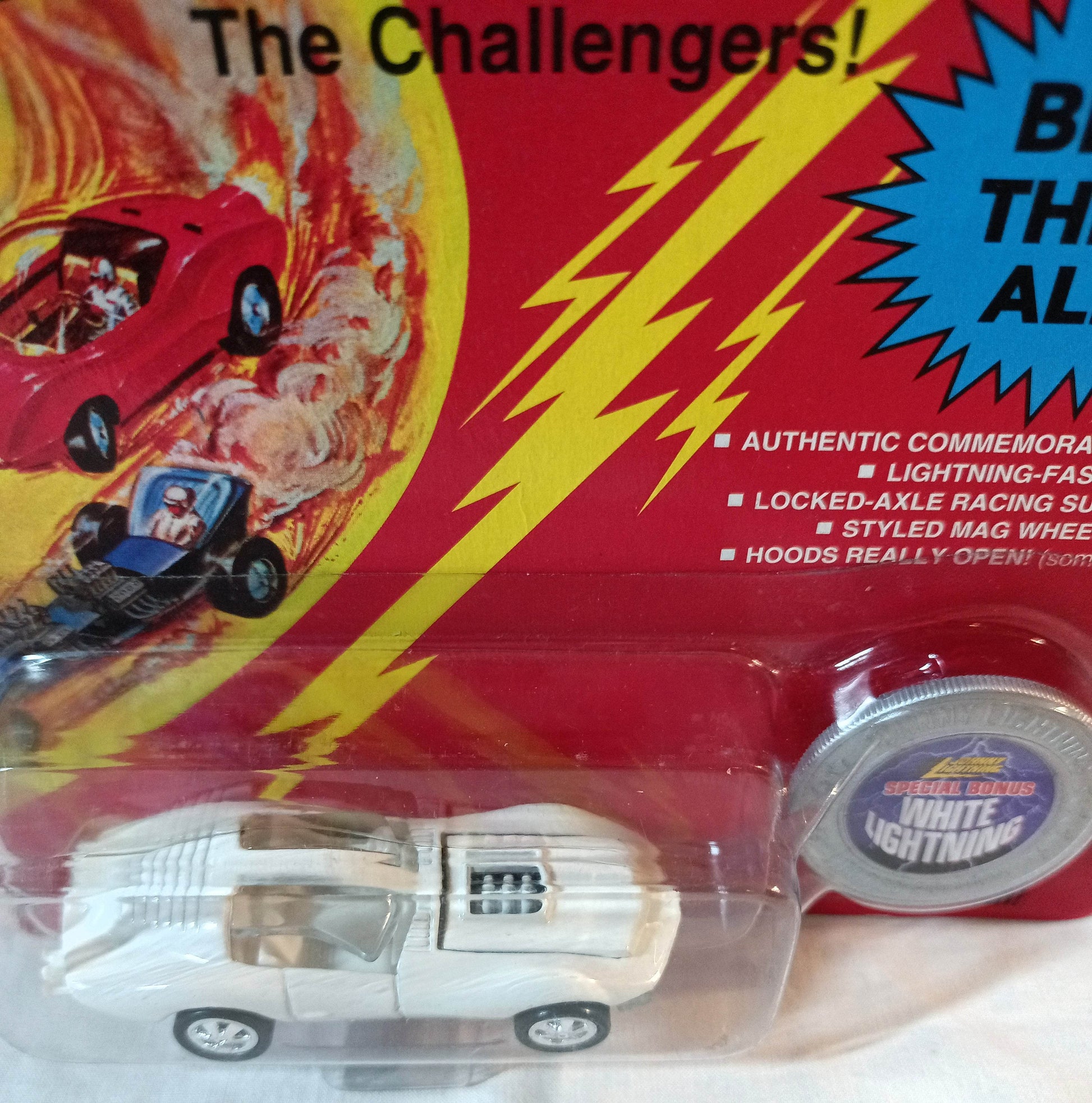 Johnny Lightning Commemorative Custom Mako Shark White Lightning 1995 - TulipStuff