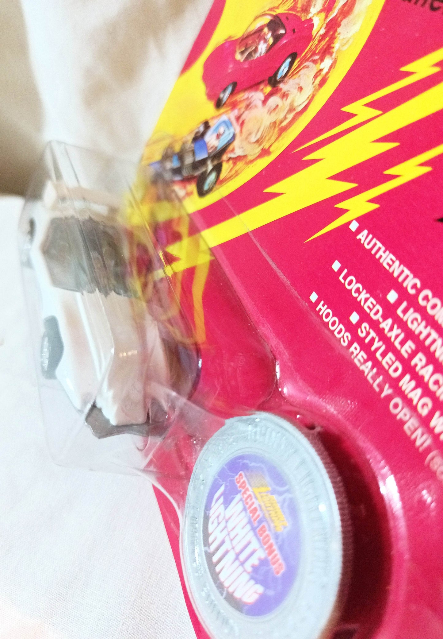 Johnny Lightning Commemorative Custom Spoiler White Lightning 1995 - TulipStuff