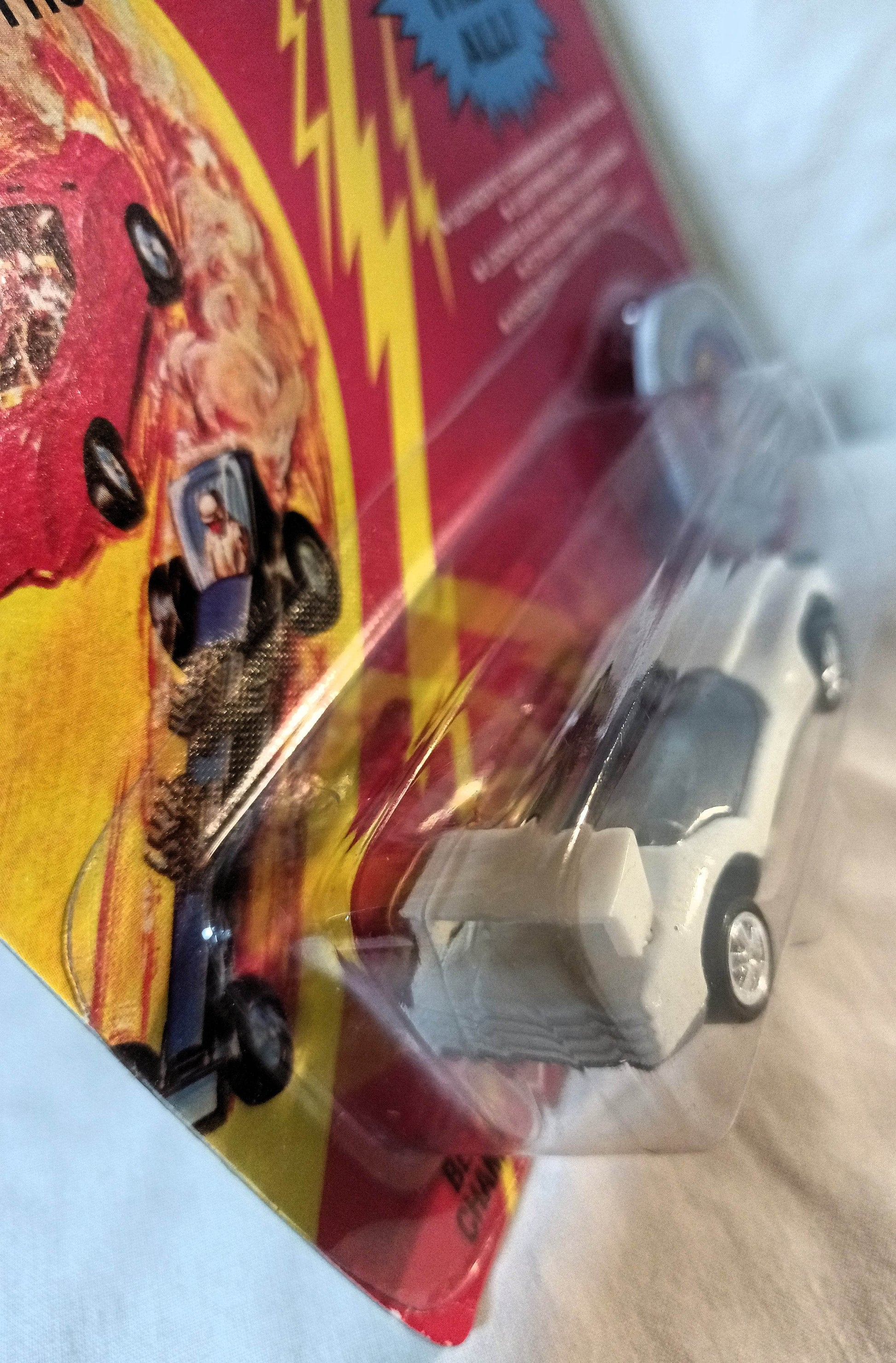 Johnny Lightning Commemorative Custom Spoiler White Lightning 1995 - TulipStuff