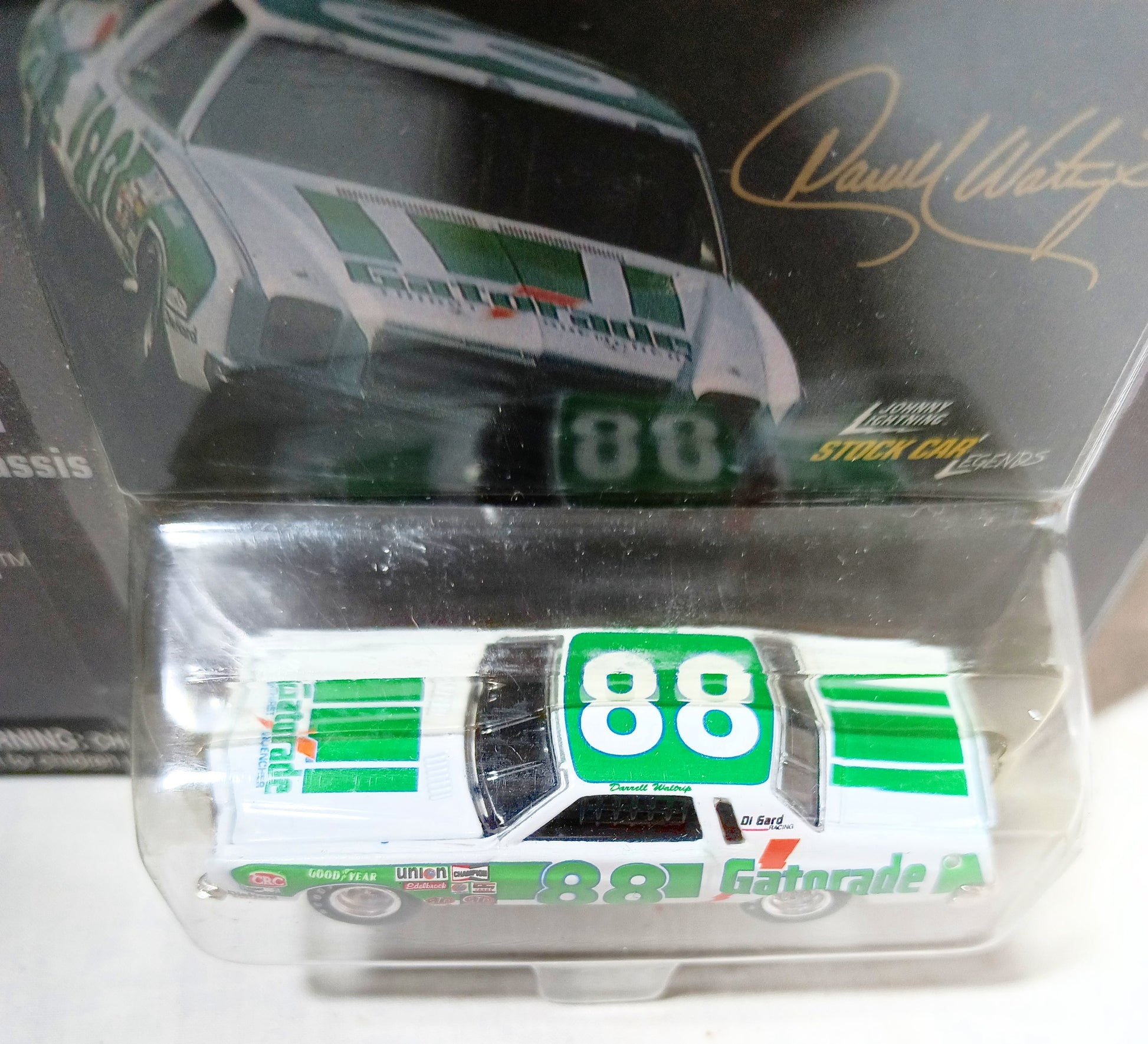 Johnny Lightning Stock Car Legends Darrell Waltrip '79 Pontiac Gatorade - TulipStuff