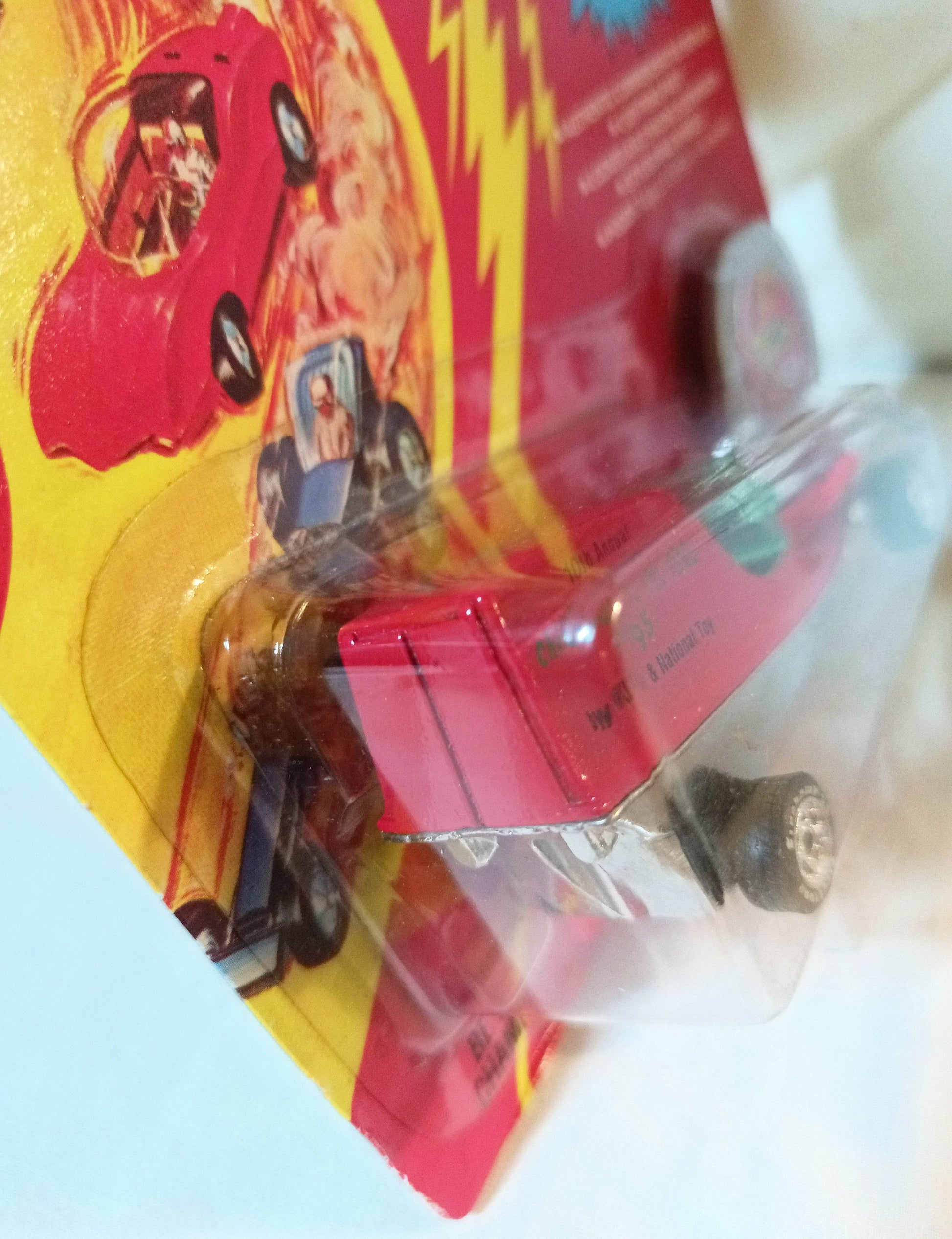 Johnny Lightning Commemorative Ltd Ed Movin Van Christmas Is For Kids '95 Red - TulipStuff