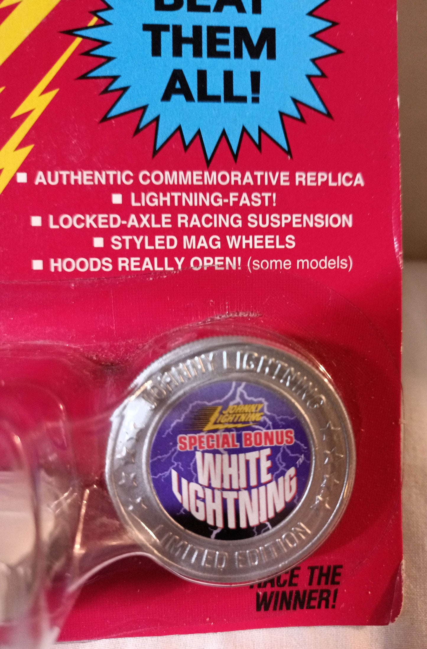 Johnny Lightning Commemorative Custom Toronado White Lightning 1995 - TulipStuff