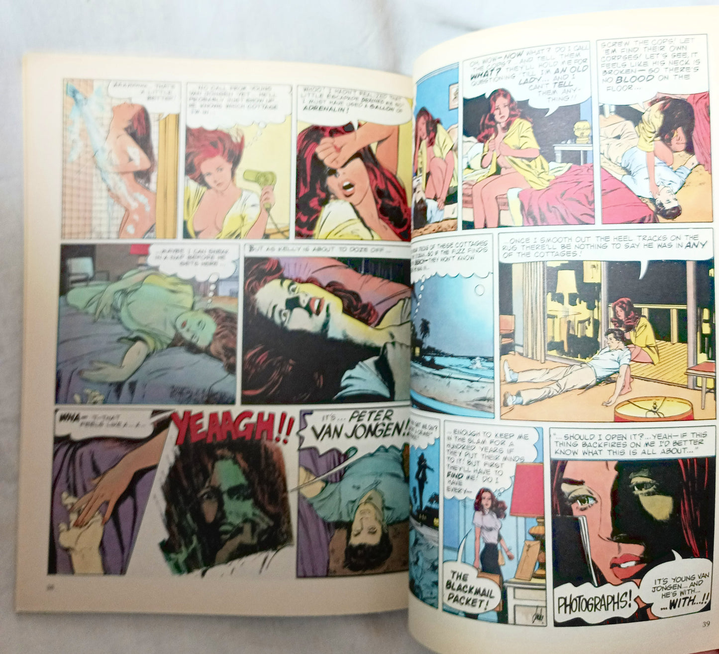 Kelly Green #1 The Go-Between Stan Drake Leonard Starr Dargaud 1982 - TulipStuff