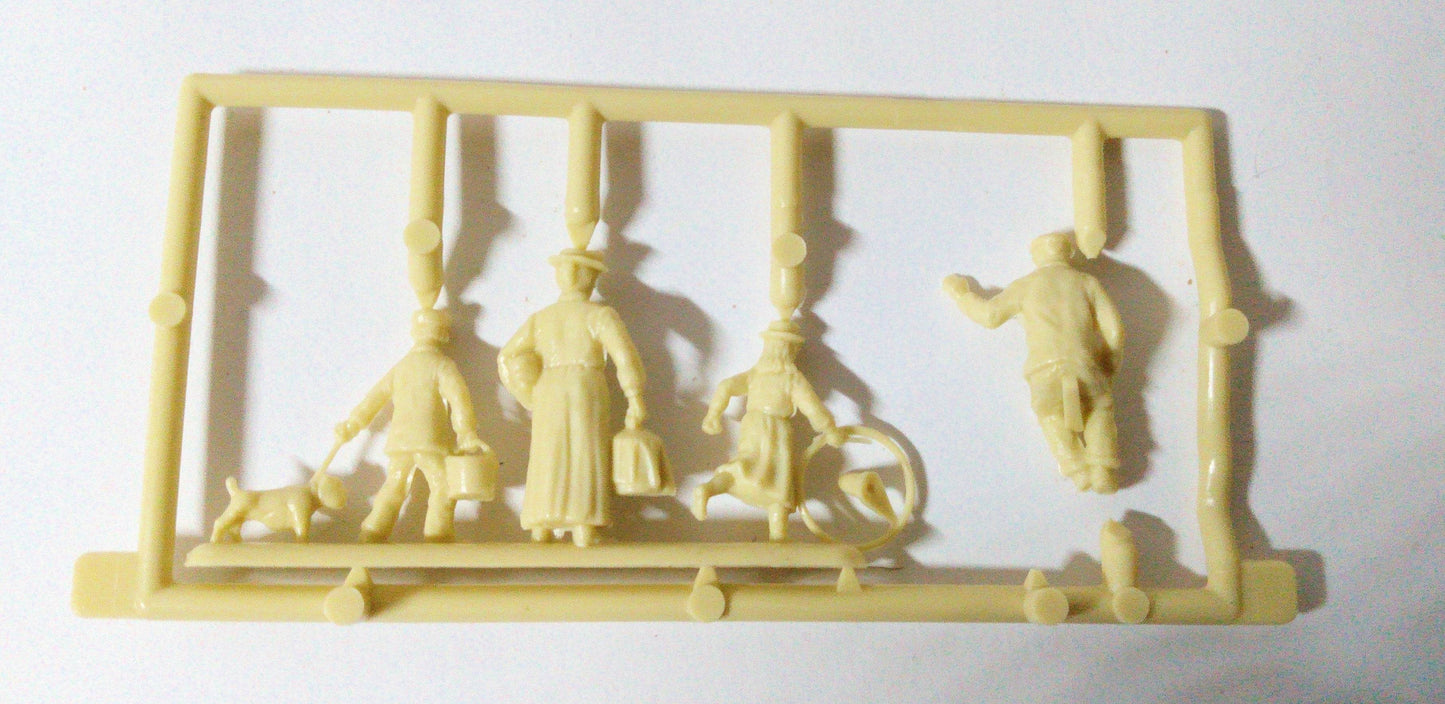 Lledo Days Gone DG11 Horse Drawn Van Abels East Anglia England 1985 - TulipStuff