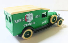 Load image into Gallery viewer, Lledo Days Gone DG18 Rapid Cash Transit 1936 Packard Van - TulipStuff
