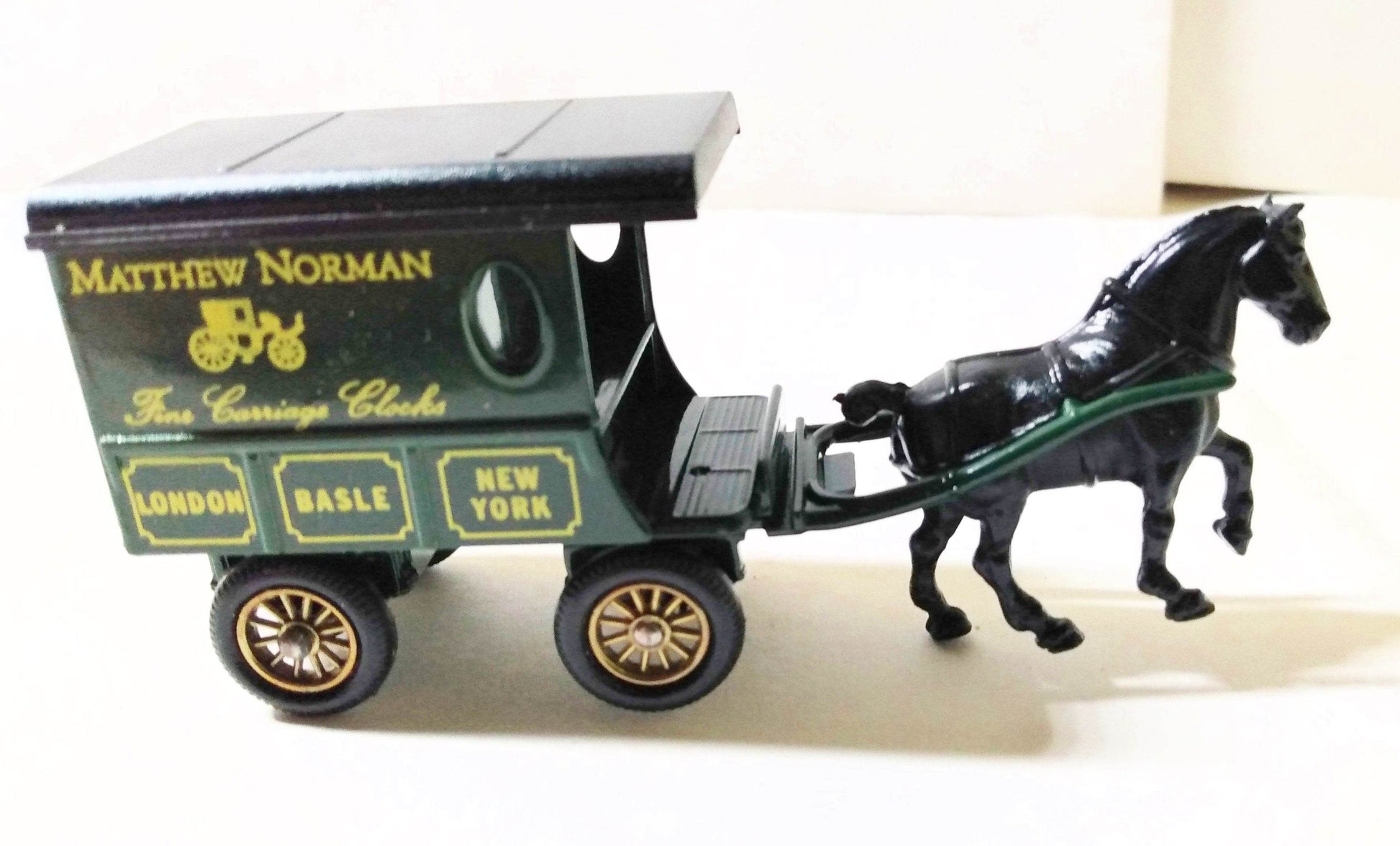 Lledo Days Gone DG3 Horse Drawn Delivery Van Matthew Norman 1984 - TulipStuff
