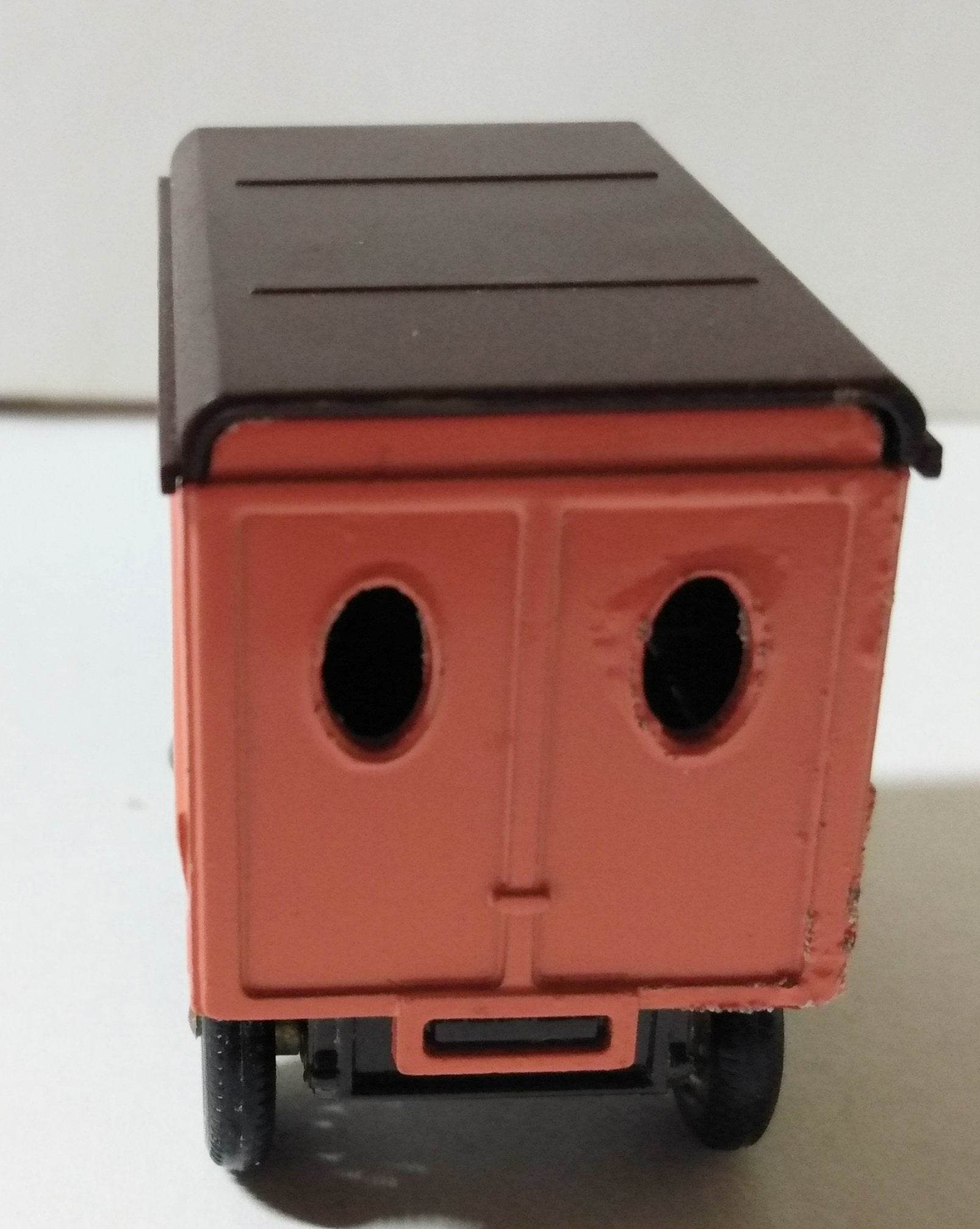 Lledo Days Gone DG3 Horse Drawn Delivery Van LSWR Parcels Ropley - TulipStuff