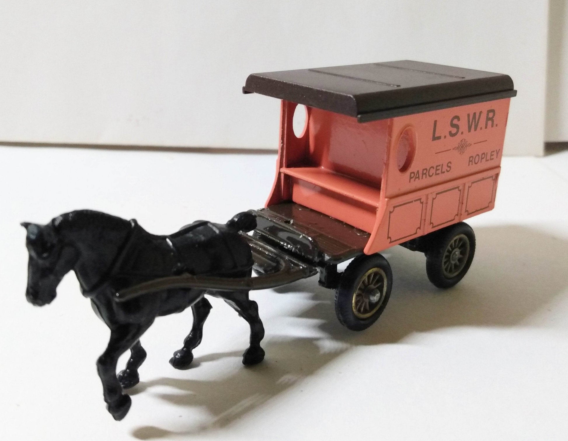 Lledo Days Gone DG3 Horse Drawn Delivery Van LSWR Parcels Ropley - TulipStuff