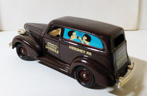 Lledo Days Gone DG30 1939 Chevrolet Panel Van Hershey's Kisses - TulipStuff