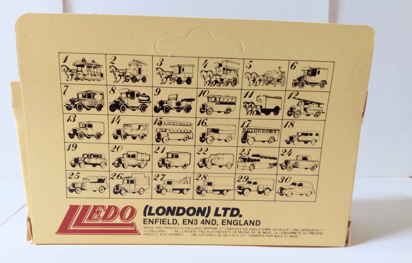 Lledo Days Gone DG30 1939 Chevrolet Panel Van Hershey's Kisses - TulipStuff