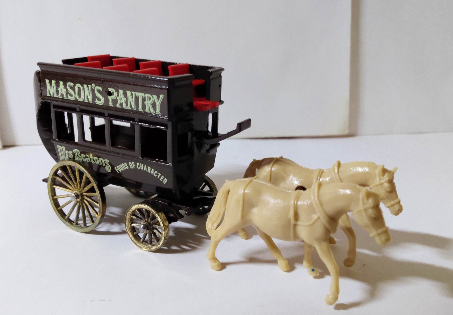 Lledo DG4 Mason's Pantry Horse-Drawn Omnibus 1985 Reversed Tampo - TulipStuff