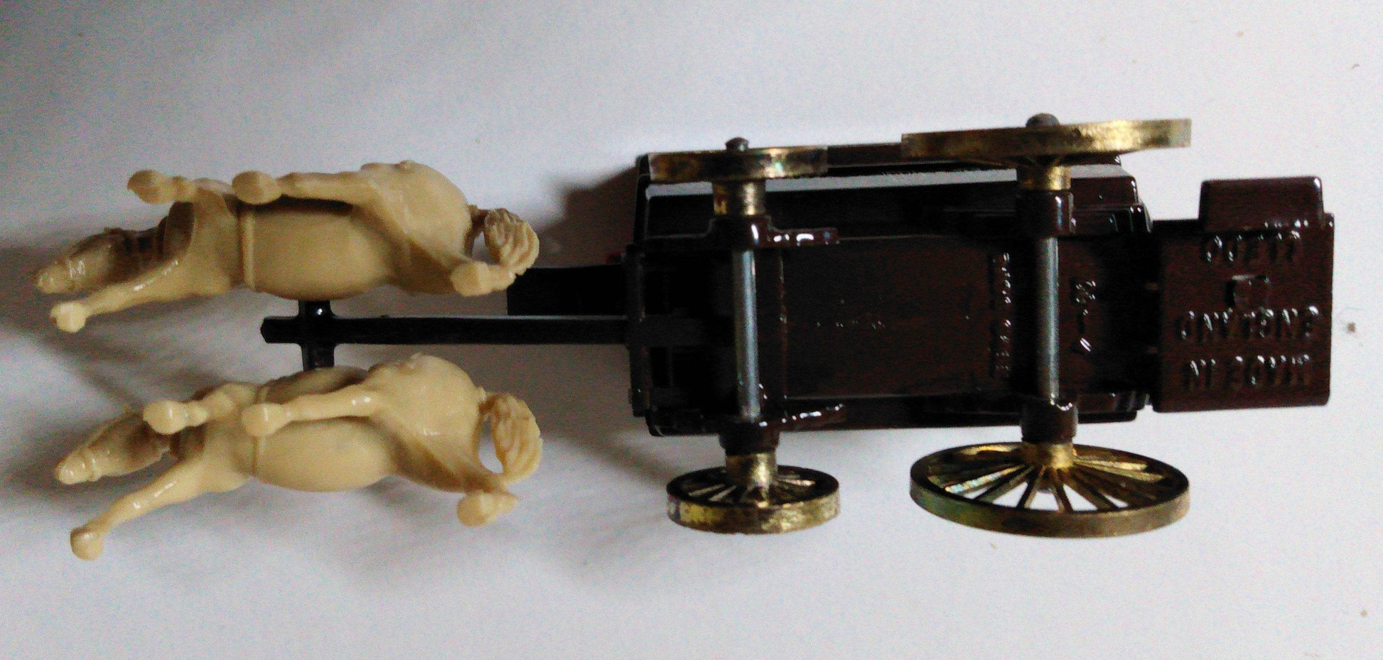 Lledo DG4 Mason's Pantry Horse-Drawn Omnibus 1985 Reversed Tampo - TulipStuff