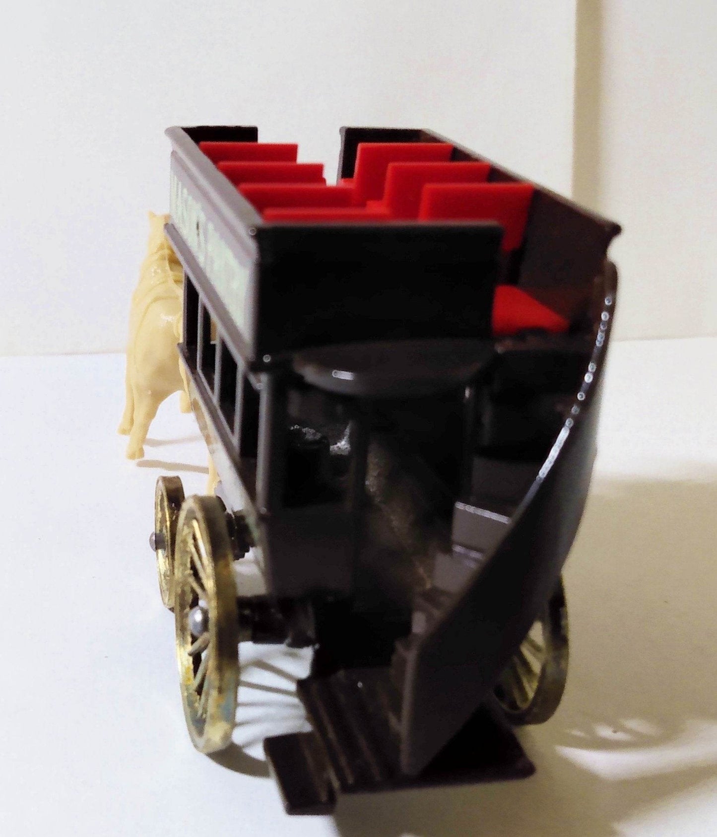 Lledo DG4 Mason's Pantry Horse-Drawn Omnibus 1985 Reversed Tampo - TulipStuff