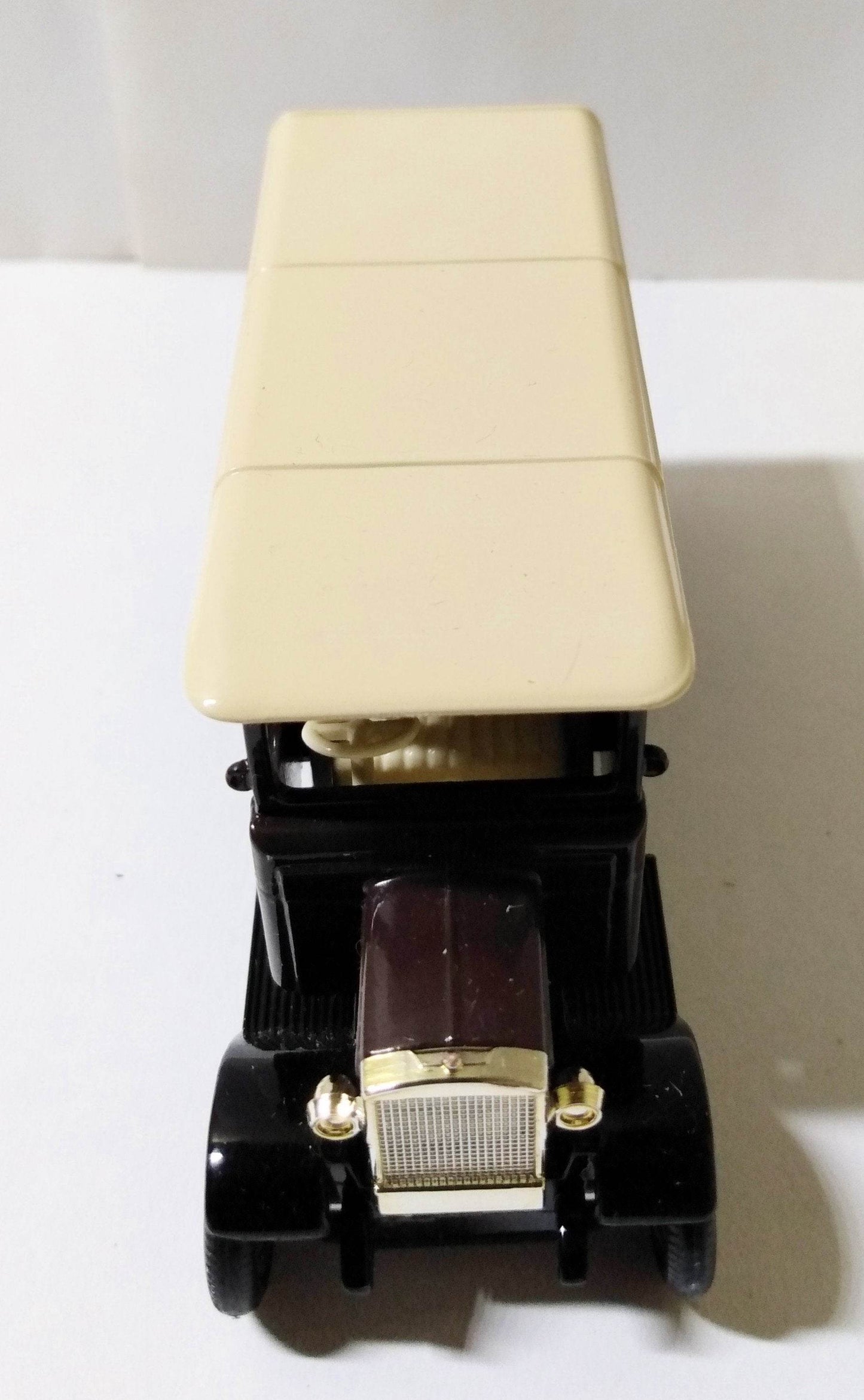 Lledo Days Gone Premier DG43 1931 GWR Express Cartage London Pride - TulipStuff