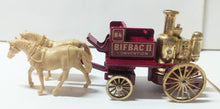 Load image into Gallery viewer, Lledo DG5 Shand-Mason Horse-Drawn Fire Engine BifBac II Convention - TulipStuff
