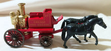 Load image into Gallery viewer, Lledo DG5 Shand-Mason Horse-Drawn Fire Engine Chicago Fire Brigade - TulipStuff
