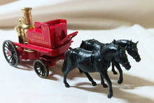 Load image into Gallery viewer, Lledo DG5 Shand-Mason Horse-Drawn Fire Engine Chicago Fire Brigade - TulipStuff
