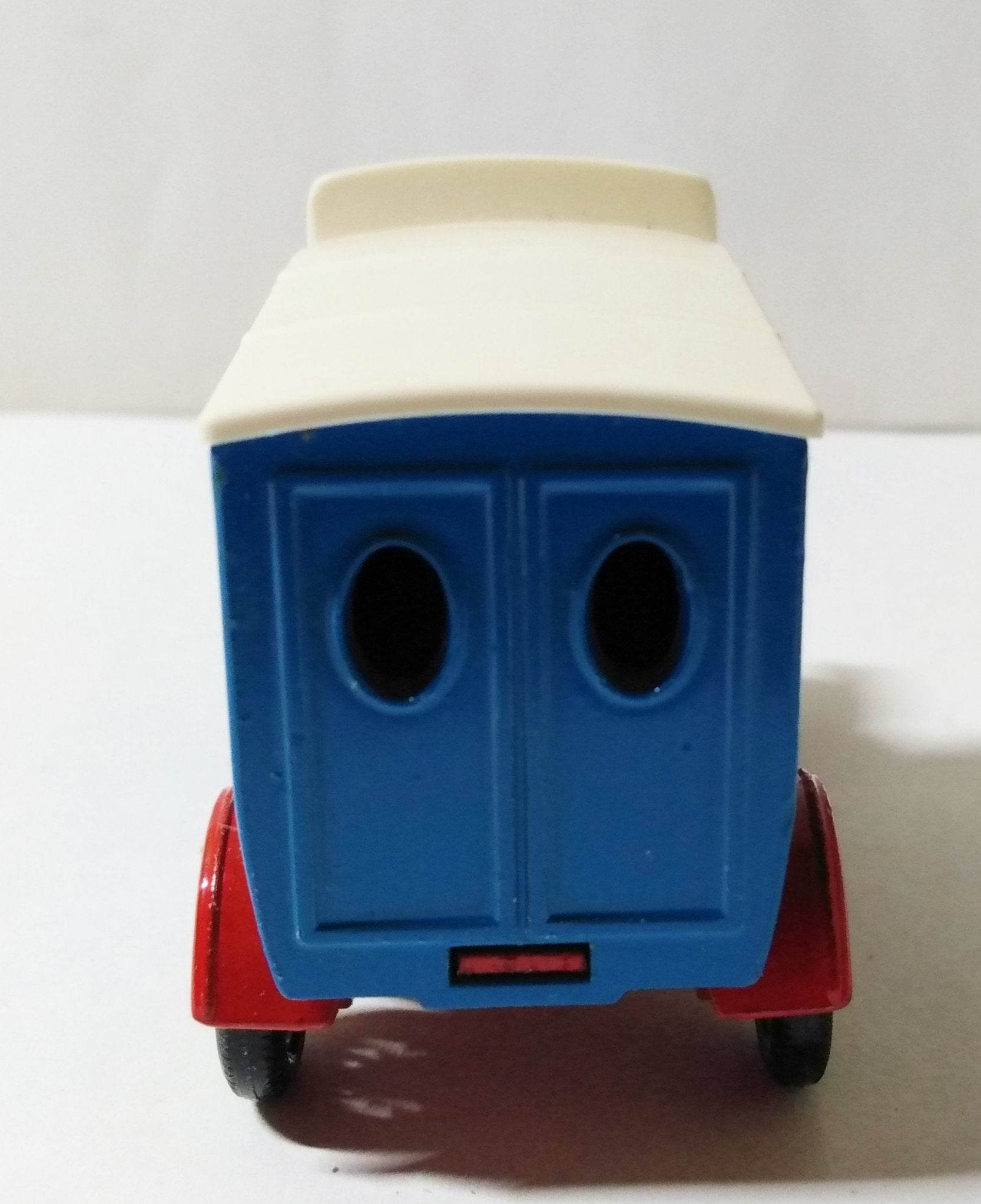 Lledo Models of Days Gone DG6 Aeroplane Jelly 1920 Ford Model T Van - TulipStuff