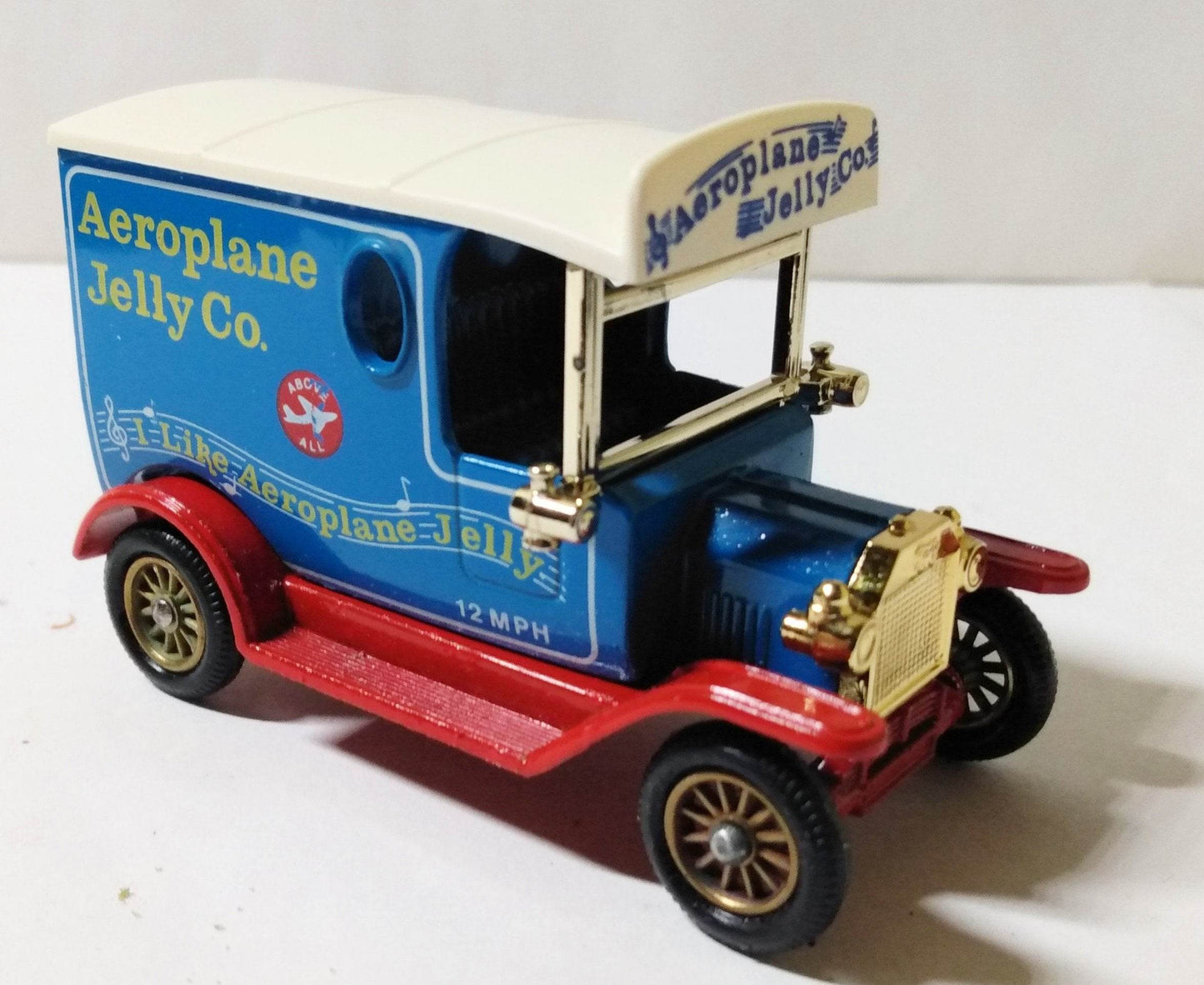 Lledo Models of Days Gone DG6 Aeroplane Jelly 1920 Ford Model T Van - TulipStuff