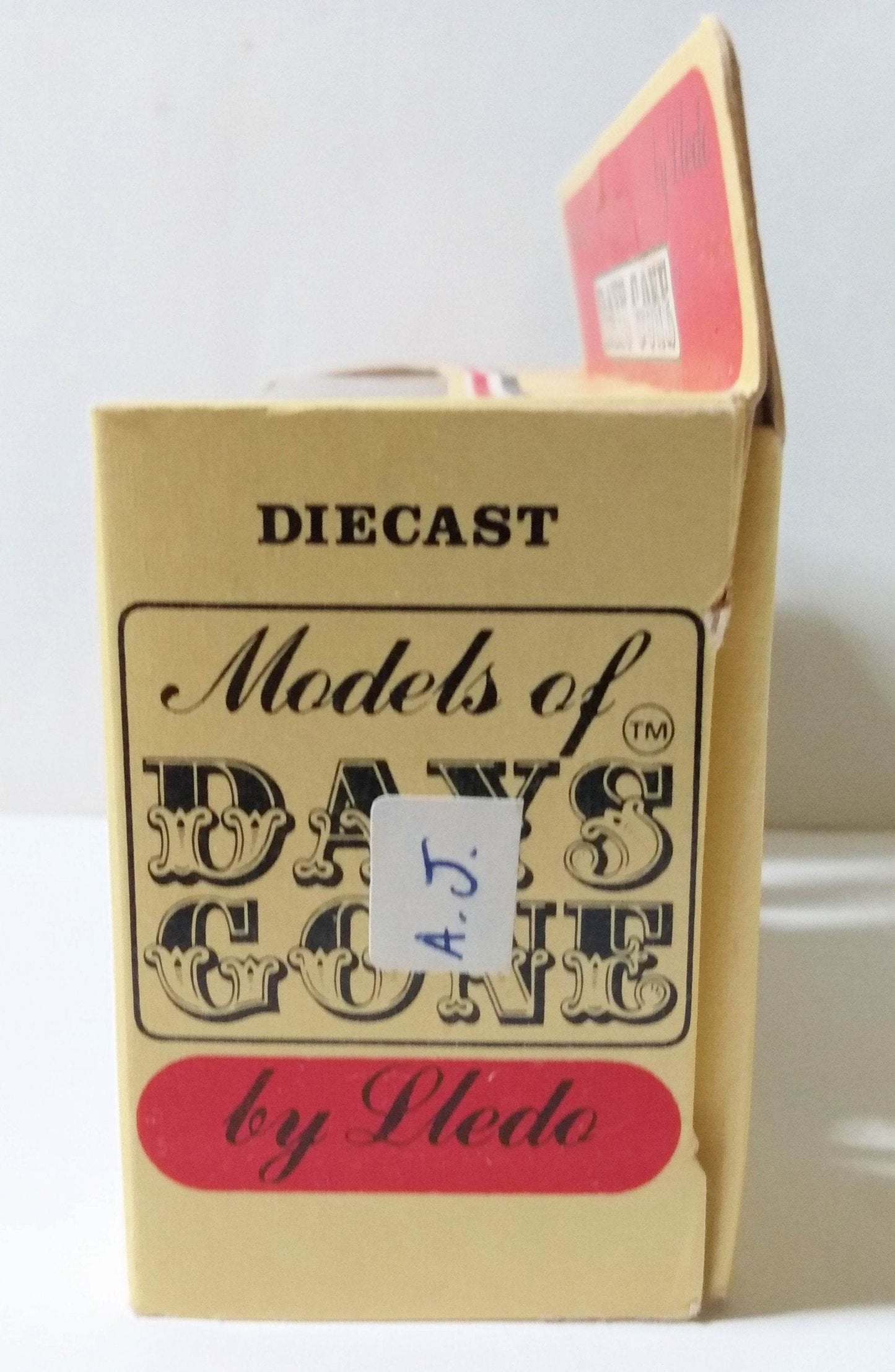 Lledo Models of Days Gone DG6 Aeroplane Jelly 1920 Ford Model T Van - TulipStuff