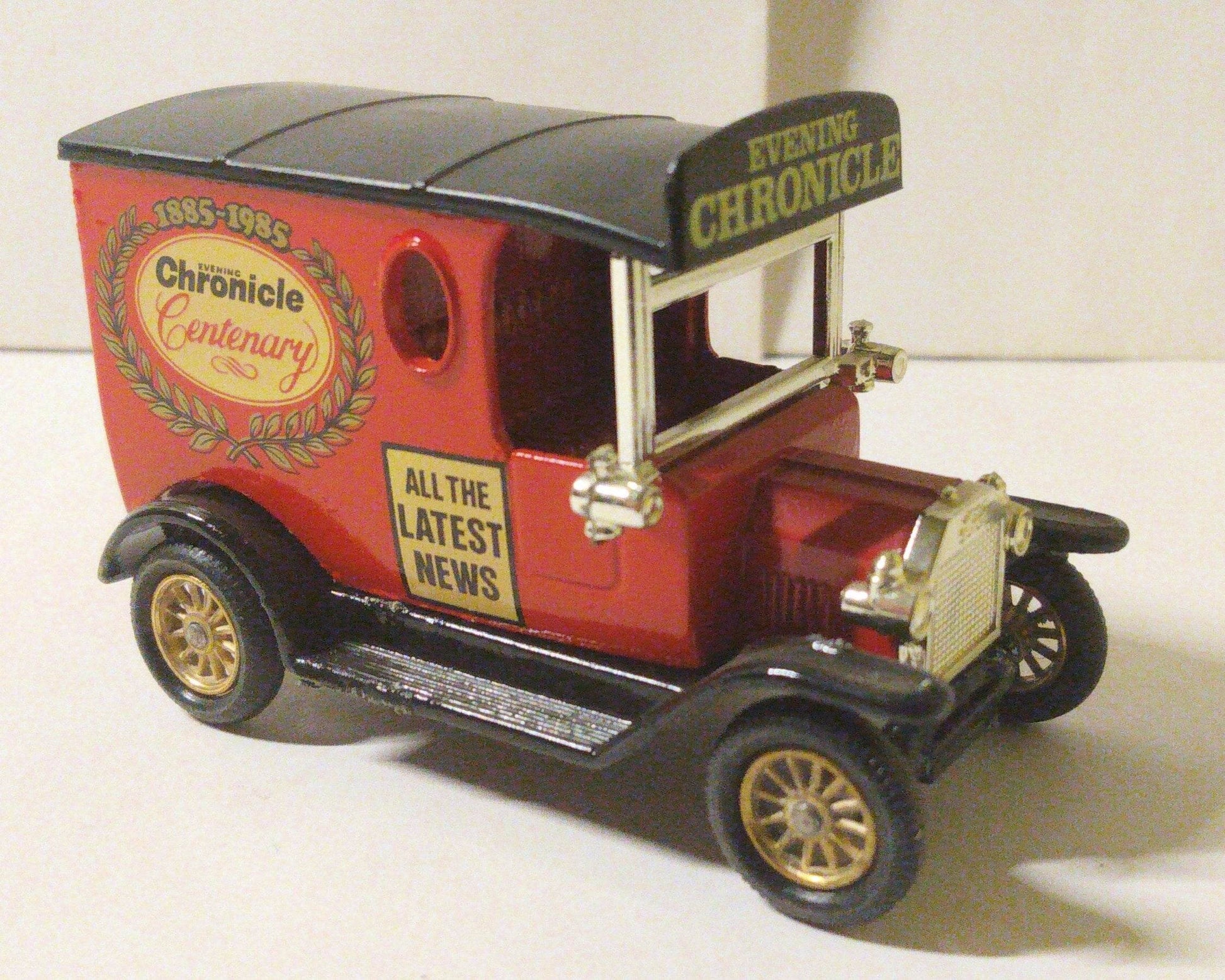 Lledo DG6 Evening Chronicle Centenary 1920 Ford Model T Van England - TulipStuff