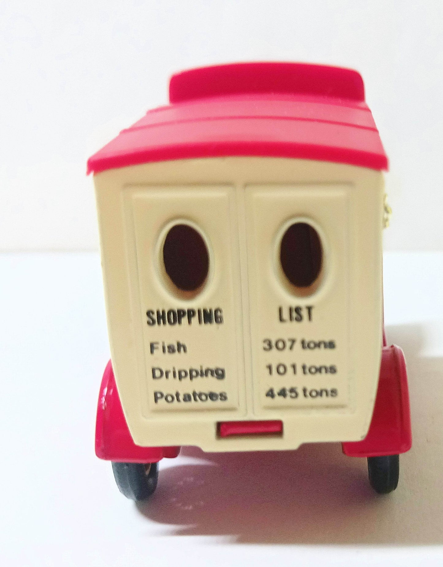 Lledo DG6 Harry Ramsden's Fish & Chip Shop 1920 Ford Model T Van - TulipStuff