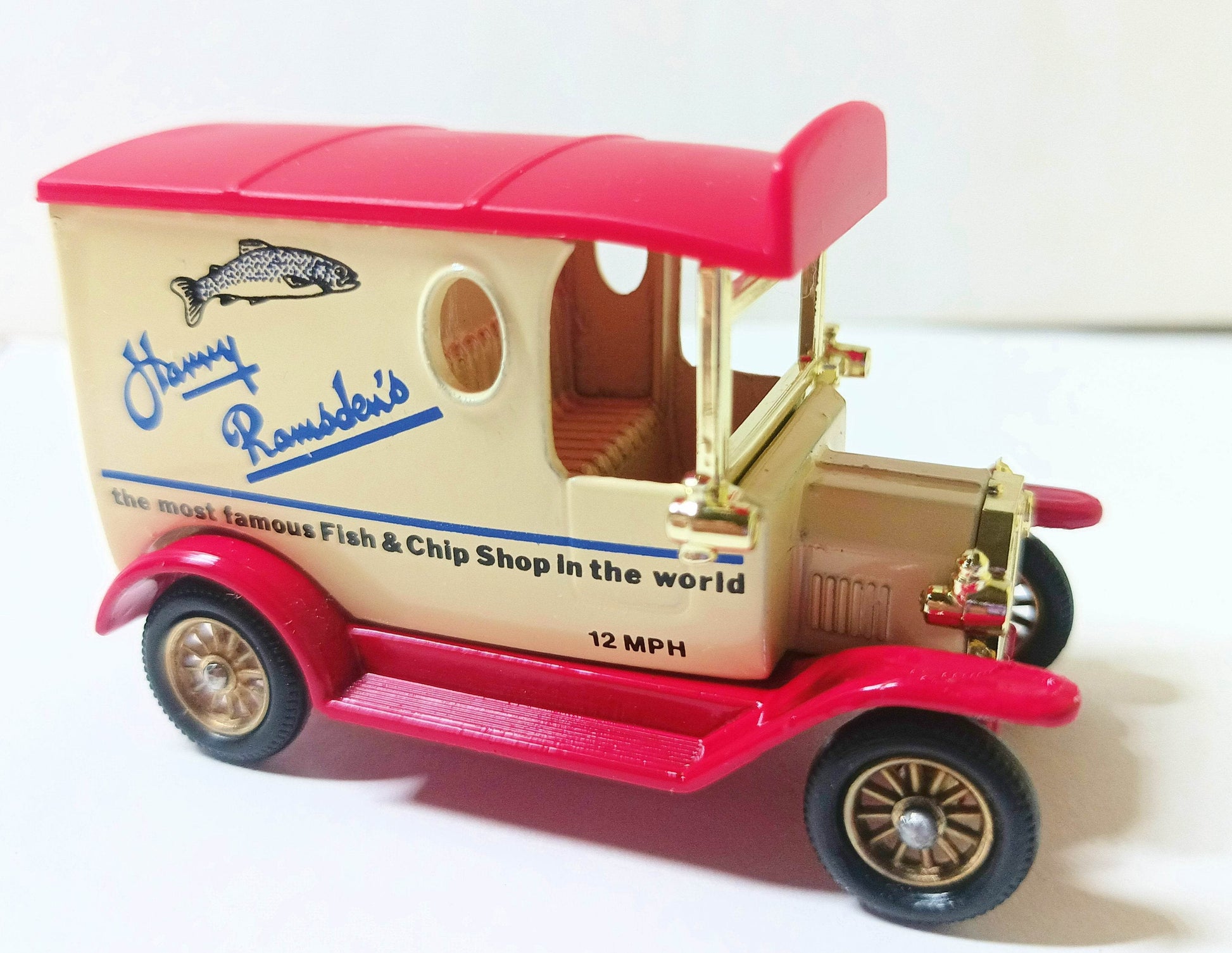 Lledo DG6 Harry Ramsden's Fish & Chip Shop 1920 Ford Model T Van - TulipStuff