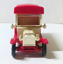 Load image into Gallery viewer, Lledo DG6 Harry Ramsden&#39;s Fish &amp; Chip Shop 1920 Ford Model T Van - TulipStuff
