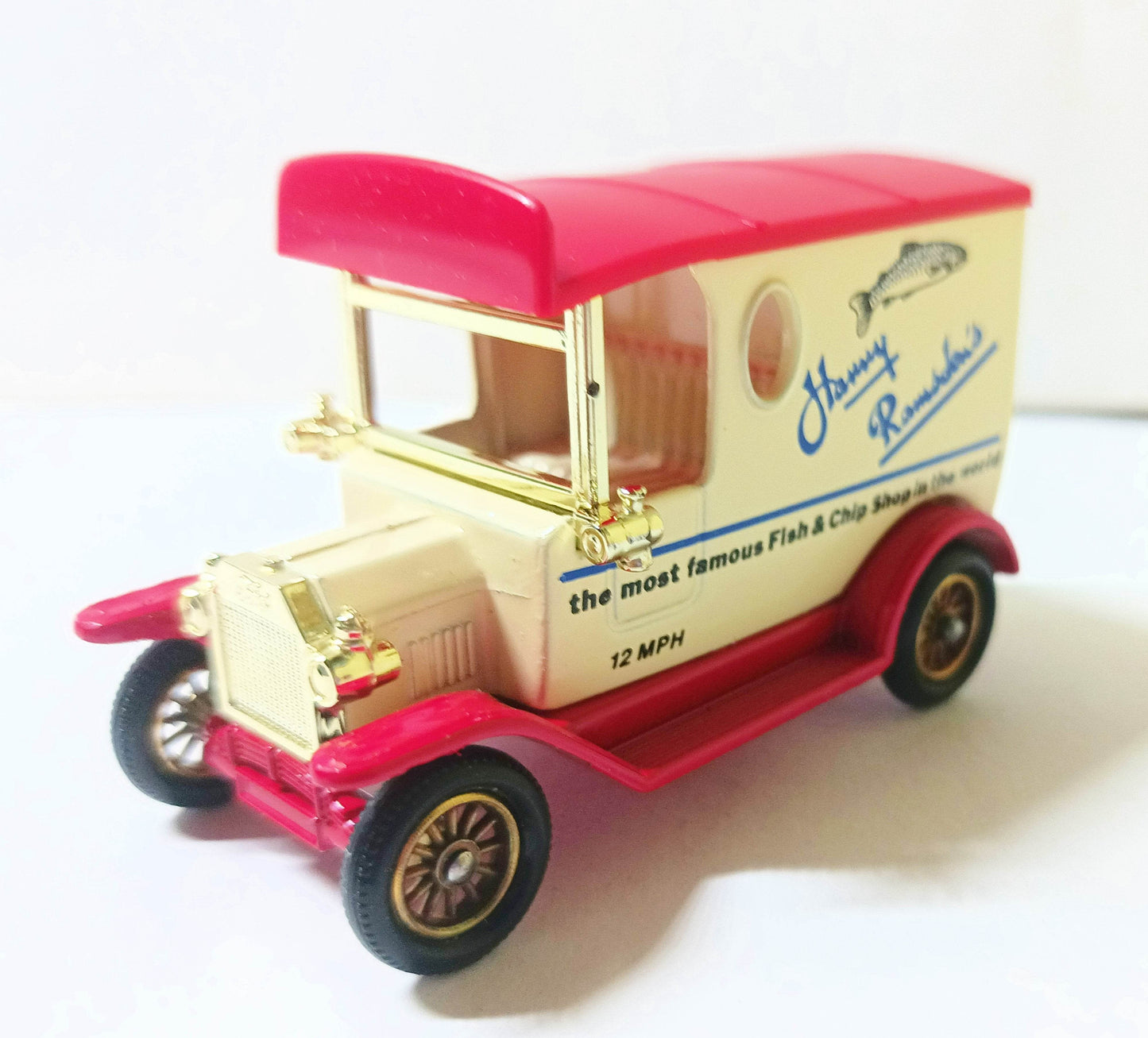 Lledo DG6 Harry Ramsden's Fish & Chip Shop 1920 Ford Model T Van - TulipStuff
