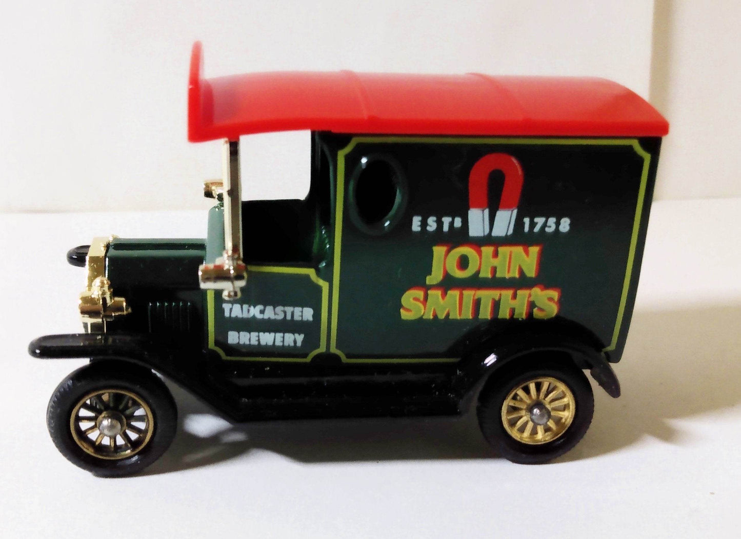 Lledo DG6 John Smith's Tadcaster Brewery 1920 Ford Model T Van England - TulipStuff