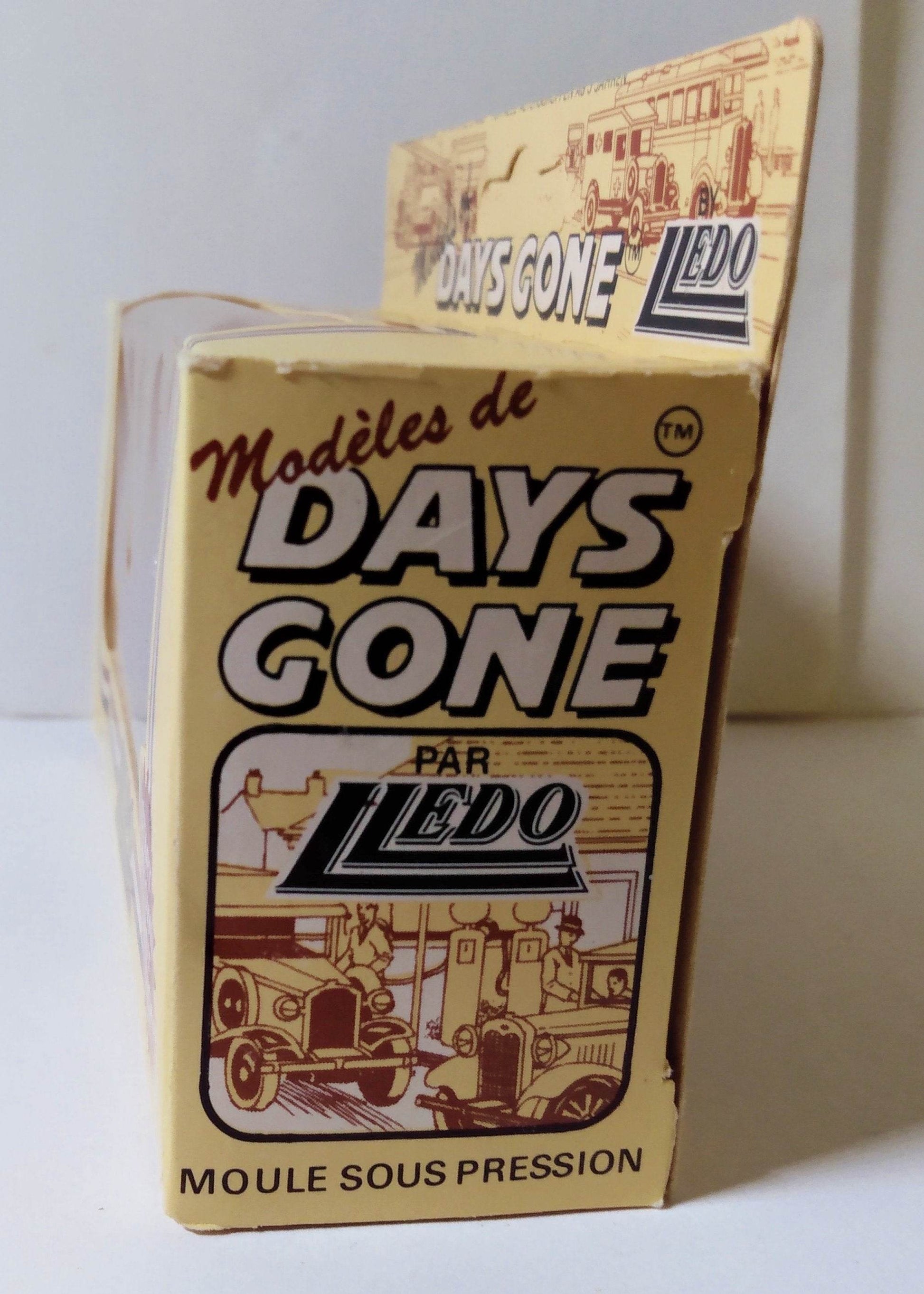 Lledo DG6 John Smith's Tadcaster Brewery 1920 Ford Model T Van England - TulipStuff