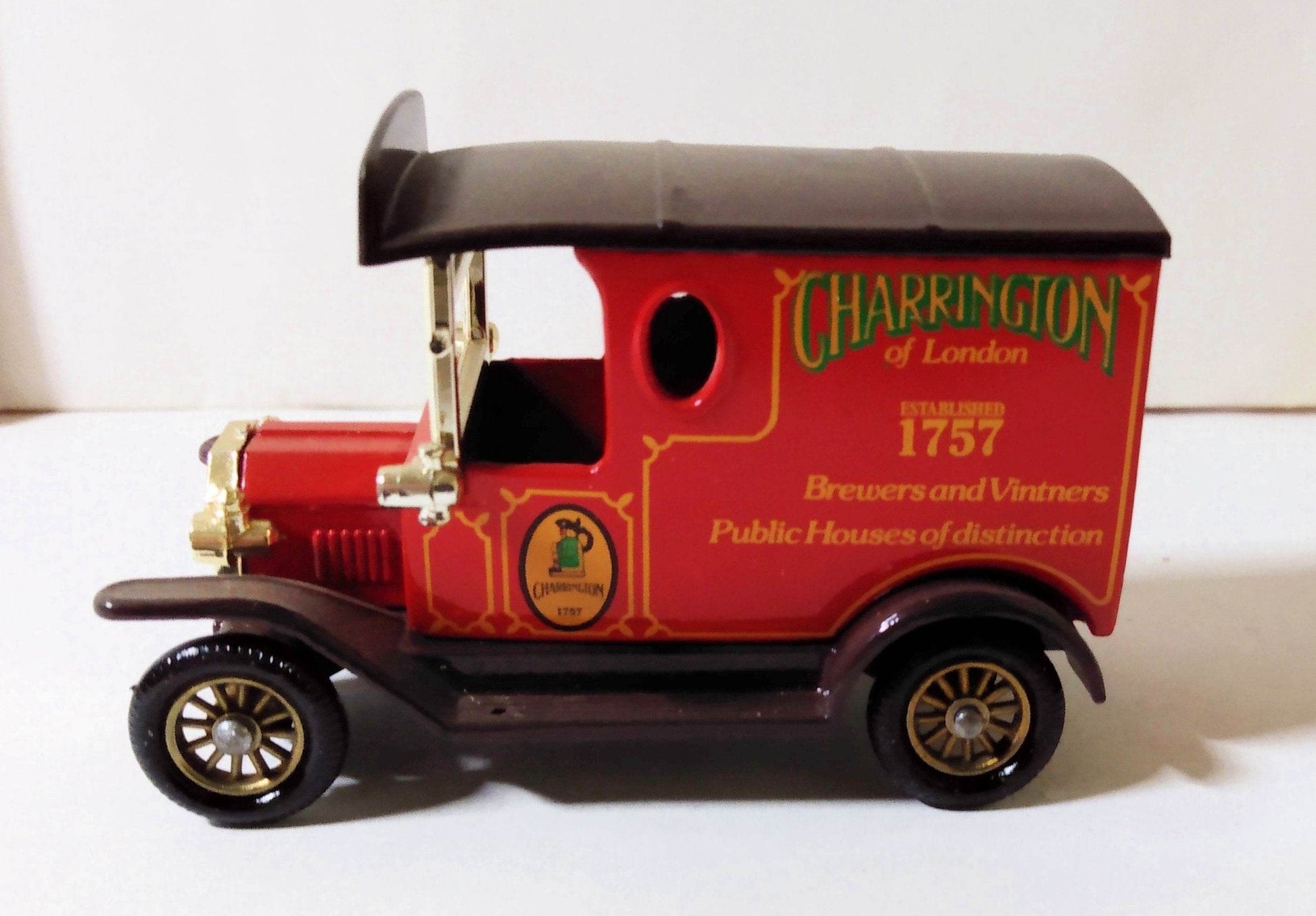 Lledo DG6 Charrington of London Pubs 1920 Ford Model T Van England - TulipStuff