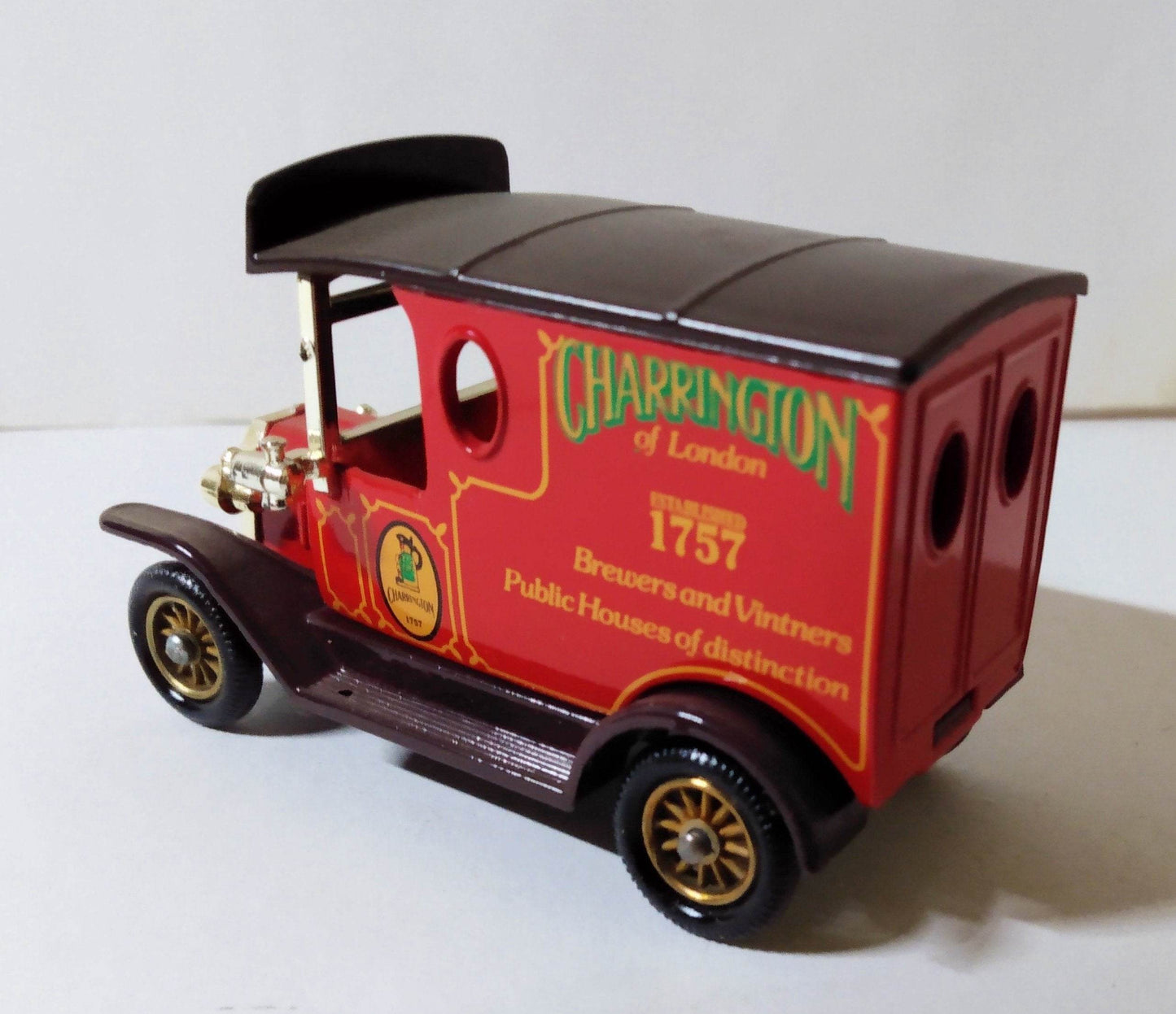 Lledo DG6 Charrington of London Pubs 1920 Ford Model T Van England - TulipStuff