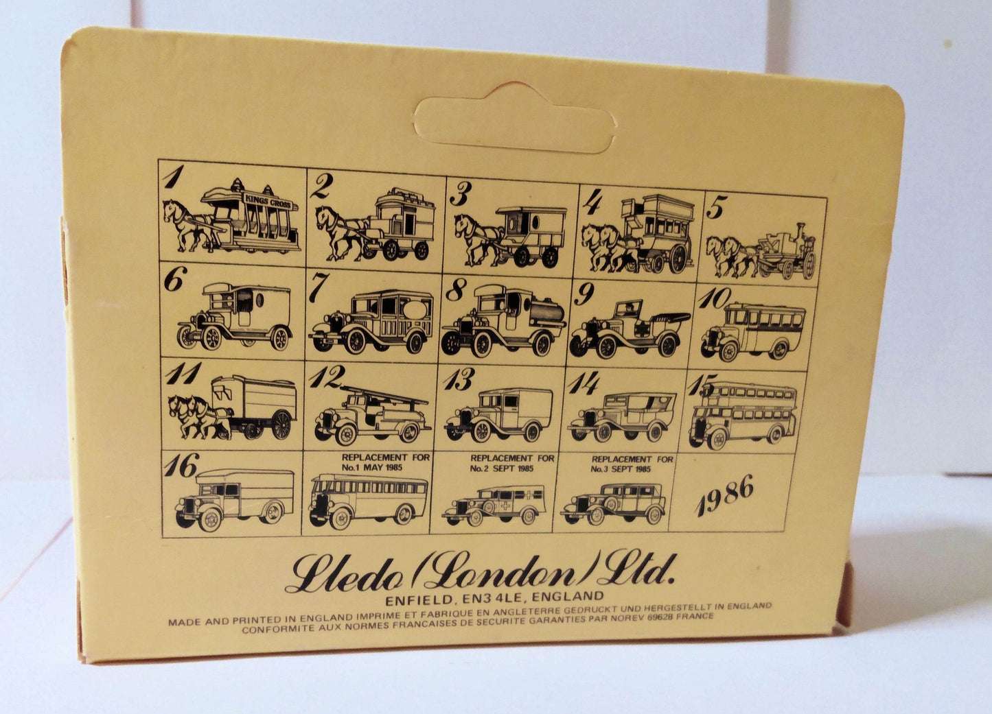 Lledo DG6 Charrington of London Pubs 1920 Ford Model T Van England - TulipStuff