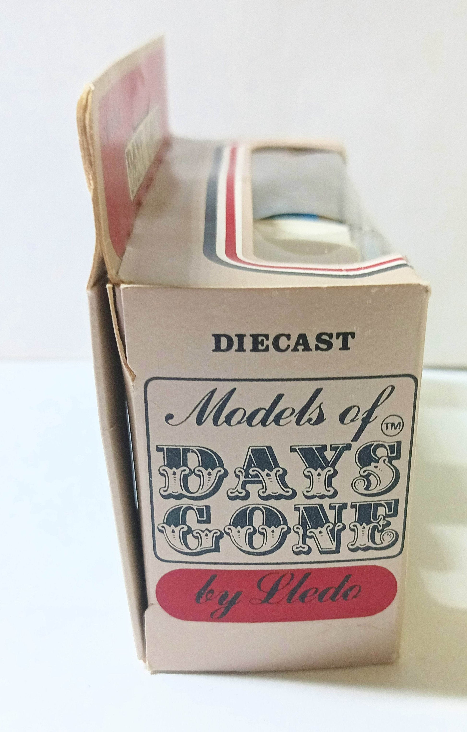 Lledo Days Gone DG8 1920 Ford Model T Tanker Esso Made in England - TulipStuff