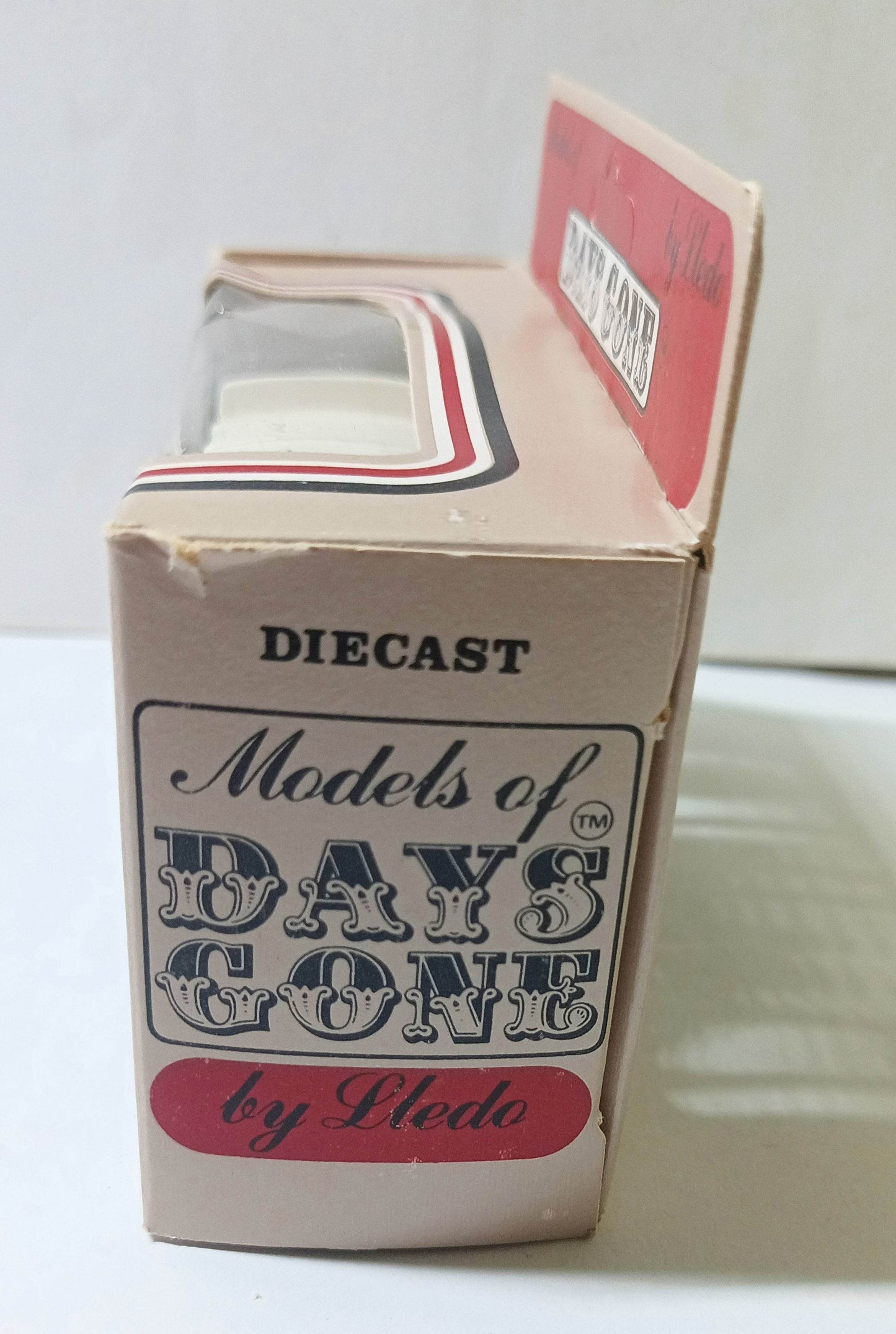 Lledo Days Gone DG8 1920 Ford Model T Tanker Esso Made in England - TulipStuff