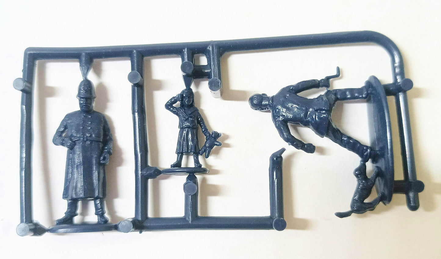 Lledo Days Gone DG8 1920 Ford Model T Tanker Esso Made in England - TulipStuff