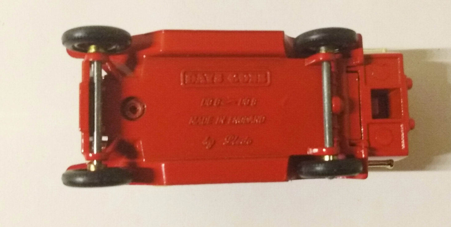 Lledo DG8 1920 Ford Model T Tanker Philadelphia Bureau of Fire PBF - TulipStuff