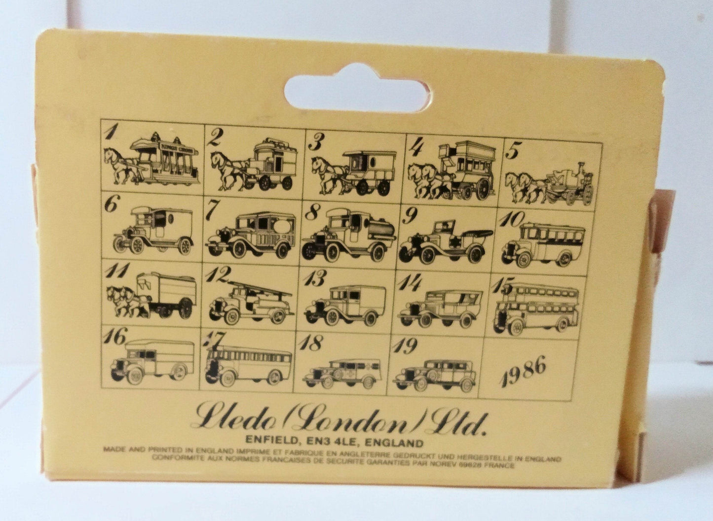 Lledo Days Gone DG8 1920 Ford Model T Tanker Pennzoil England - TulipStuff