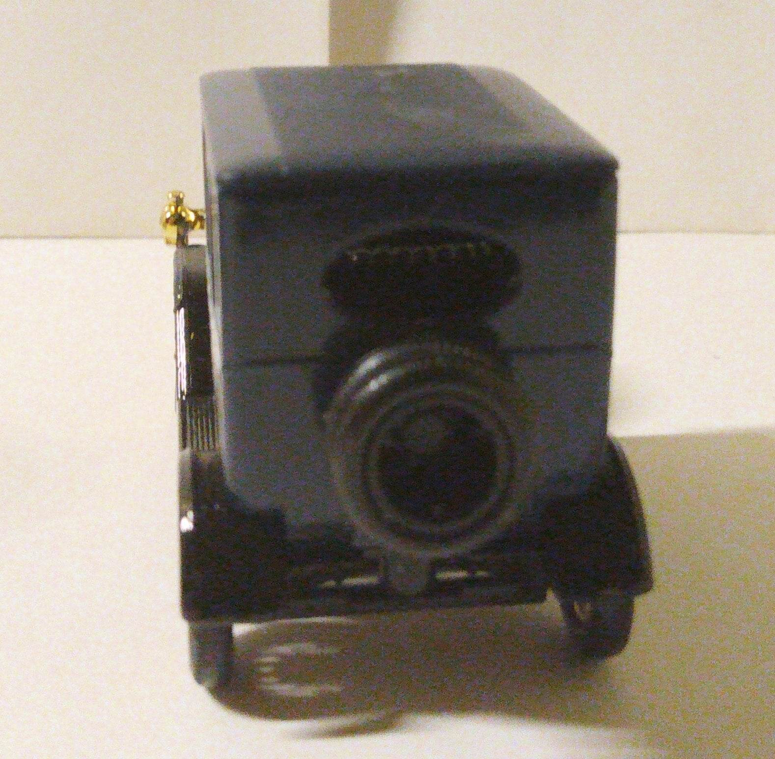 Lledo LP33 Derbyshire Constabulary Training School 1920 Model T Ford - TulipStuff