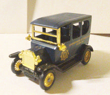 Load image into Gallery viewer, Lledo LP33 Derbyshire Constabulary Training School 1920 Model T Ford - TulipStuff
