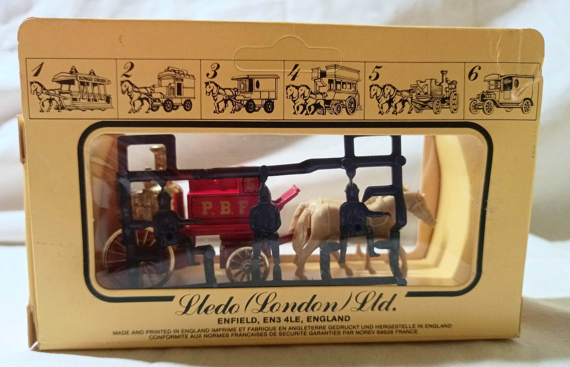 Lledo DG5 Shand-Mason Horse-Drawn Fire Engine PBF Philadelphia - TulipStuff