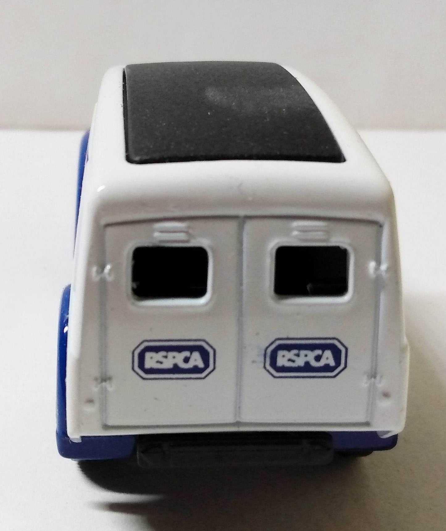 Lledo Promotional LP58032 RSPCA Inspector 1950 Morris Z Van - TulipStuff