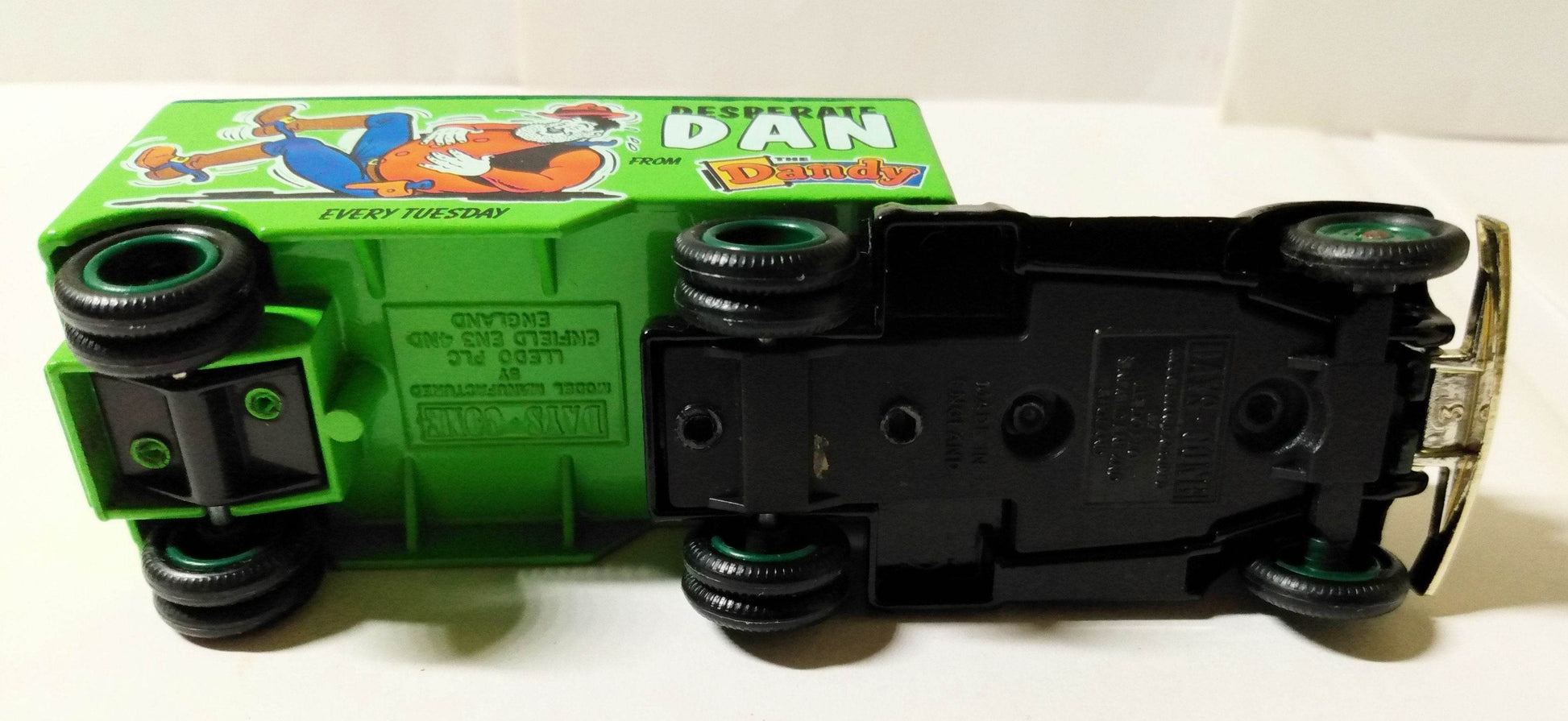 Lledo SL67 Desperate Dan Dandy Beano 1935 Ford 3 Ton Articulated Truck - TulipStuff