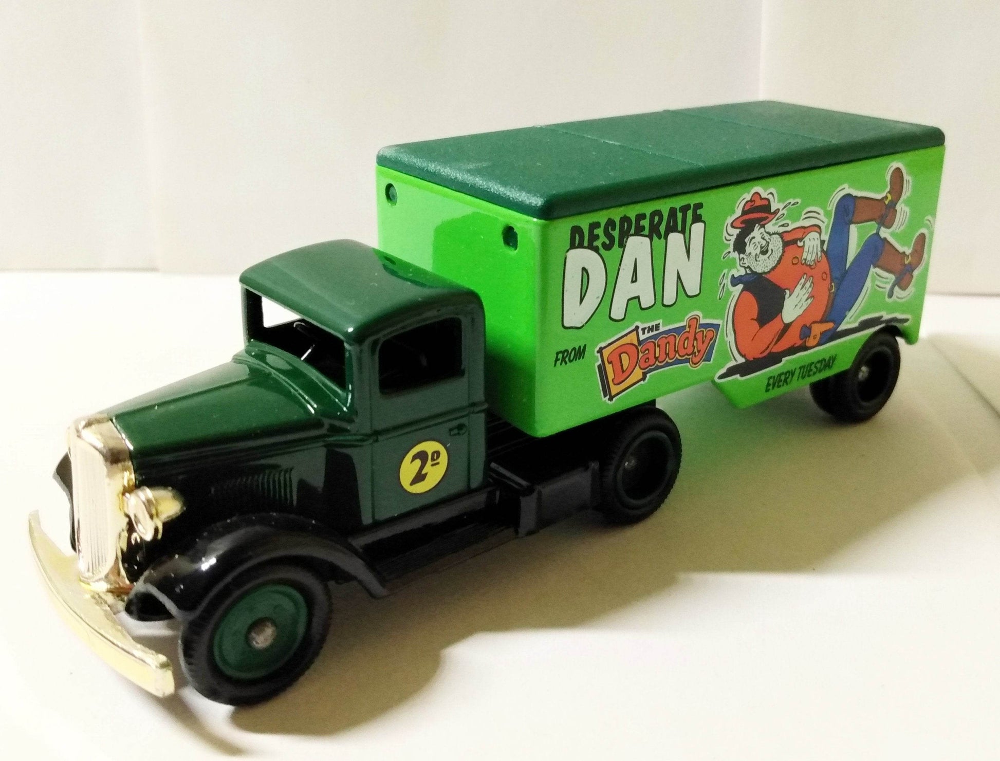 Lledo SL67 Desperate Dan Dandy Beano 1935 Ford 3 Ton Articulated Truck - TulipStuff