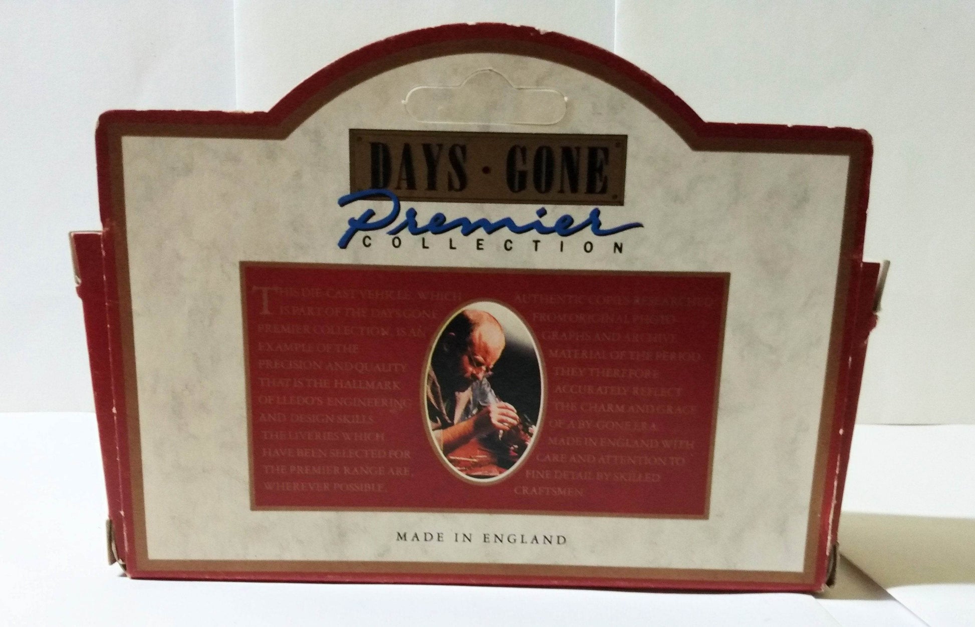 Lledo Days Gone Premier DG43 1931 Morris Van Metropolitan Railway - TulipStuff